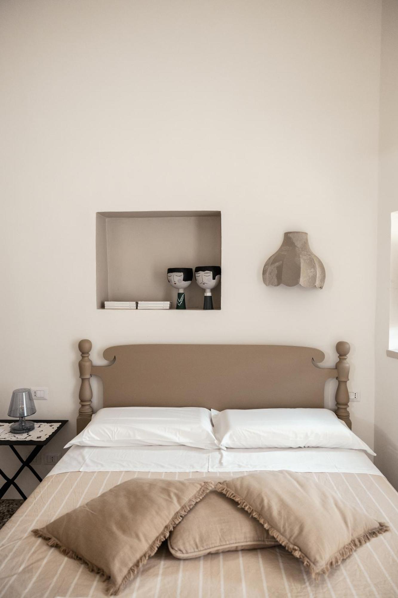 Bianko Ecochic & L'Angolo Di Levante เอนนา ภายนอก รูปภาพ