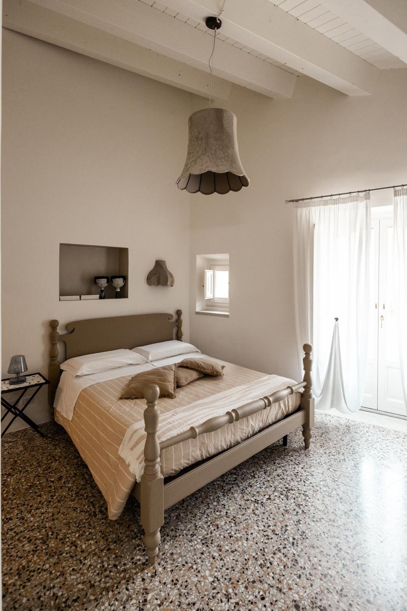 Bianko Ecochic & L'Angolo Di Levante เอนนา ภายนอก รูปภาพ